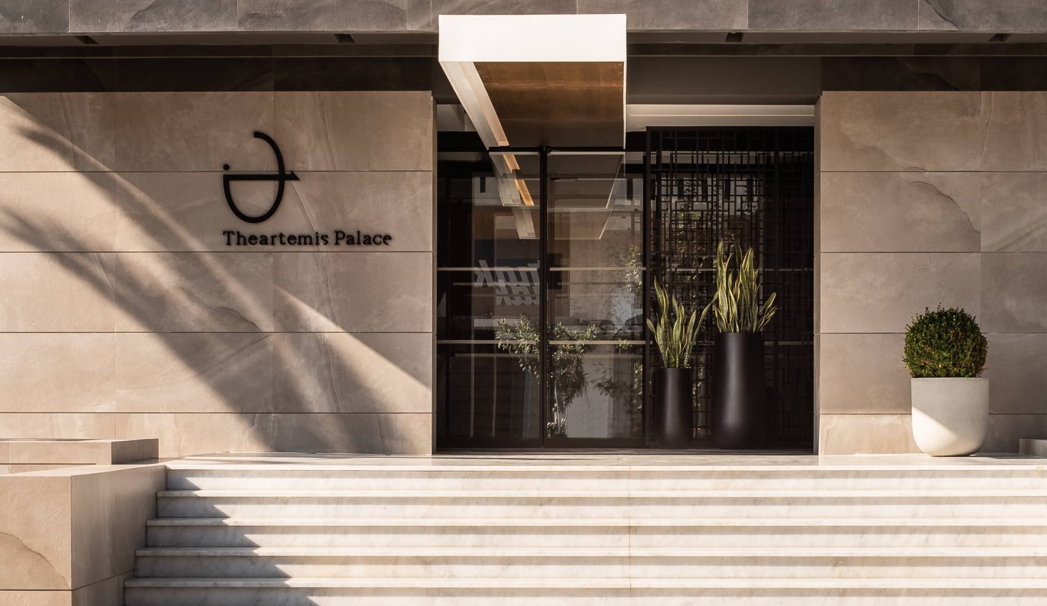Theartemis Palace